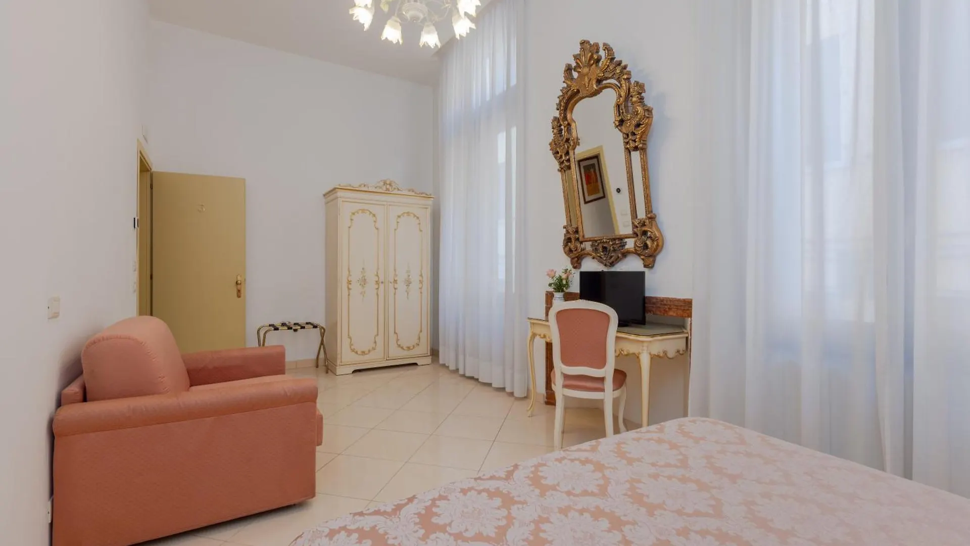 Hotel Marte Venedig 3*,  Italien