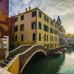 Le Marie Veneza
